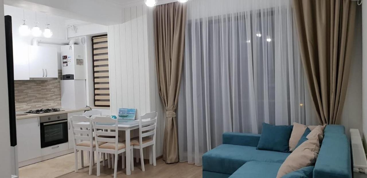 Apartament Laura Solid House Mamaia Exteriör bild